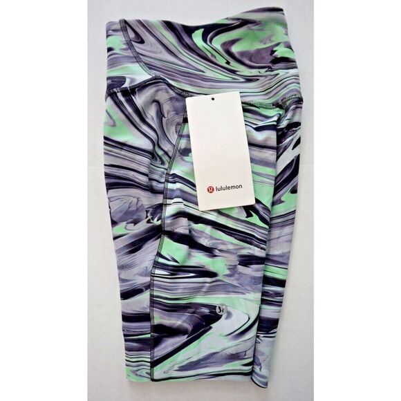 Lululemon LW7CF8S Women's Sz 2 Paint Warp Multi Base Pace High-Rise 8" Shorts - Picture 10 of 14